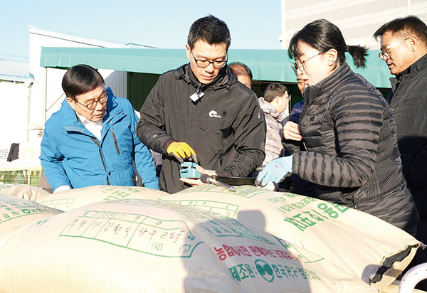 광주시는 최근 퇴촌·남종면을 시작으로 ‘2019년도 공공비축미곡 건조벼 수매’에 들어갔다. (사진제공=광주시청)