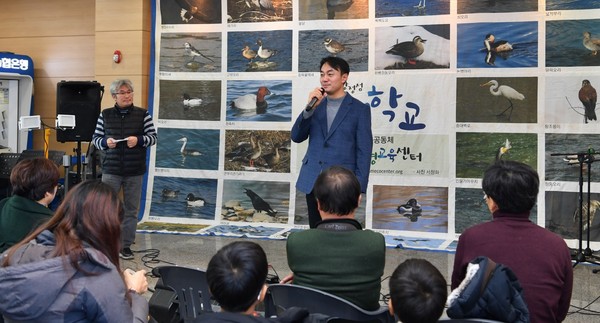하남시는 지난 14일 하남유니온타워에서 경기민예총 하남지부 주관으로 ‘제7회 고니축제(고니가 사는 마을)’를 개최했다고 16일 밝혔다. (사진제공=하남시청)