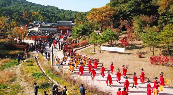 광주시 관내 지역 대표 축제인 ‘광주 남한산성문화제’가 지난해에 이어 올해에도 ‘경기관광 대표축제’로 선정됐다. (사진제공=광주시청)