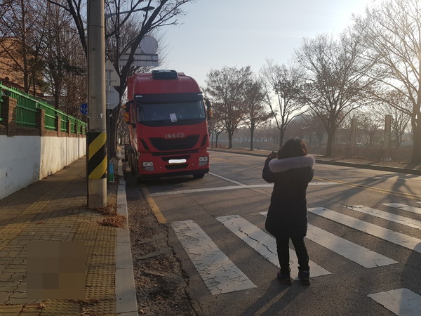 안산시 단원구는 교통정체 해소 및 교통사고 사전예방을 위해 출·퇴근길 불법 주정차 차량에 대한 특별단속을 벌여 168건을 적발했다고 8일 밝혔다. (사진제공=안산시청)