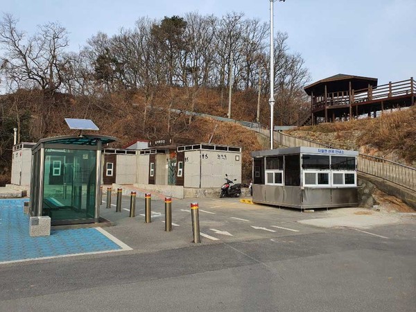 옹진군 자월도 달바위항에 자월면 최초 관광안내소가 문을 열었다. (사진제공=옹진군청)