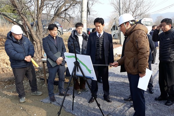 황범순 의정부시 부시장은 지난 10일, 시의 주요사업 대상지를 방문해 사업 추진상황에 대한 보고를 받고 현장을 둘러보는 시간을 가졌다. (사진제공=의정부시청)