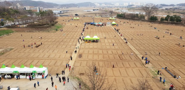 파주시는 공유재산의 적법관리, 미관리 재산발굴 등 공유재산의 효율적이고, 체계적인 관리를 위해 오는 7월 말까지 공유재산 종합 실태조사를 실시하고 있다. (사진제공=파주시청)