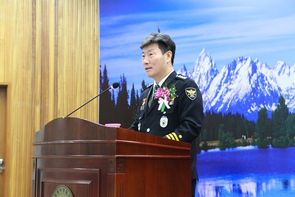의정부경찰서에서는 20일 5층 대강당에서 제83대 곽영진 의정부경찰서장 취임식을 가졌다. (사진제공=의정부경찰서)