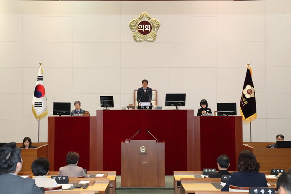성남시의회는 지난 7일 본회의장에서 열린 제250회 임시회 제2차 본회의를 끝으로 올해 첫 임시회를 마무리했다. (사진제공=성남시의회)