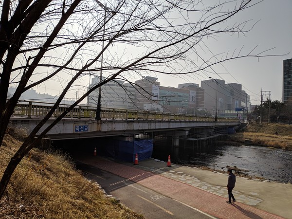 내진공사가 진행될 죽전교 모습. (사진제공=용인시청)