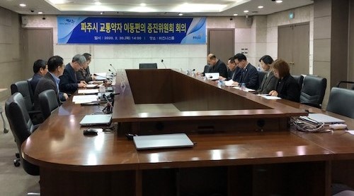 파주시는 ‘임산부 전용 특별교통 차량’을 도입, 엄마와 아이 모두 안전한 교통 수단을 이용할 수 있도록 하는 등 교통약자의 사회참여와 복지증진에 기여할 방침이다. (사진제공=파주시청)