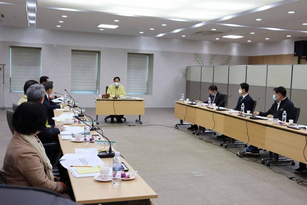 26일 고양꽃전시관에서 열린 제58차 고양국제꽃박람회 이사회. (사진제공=고양시청)