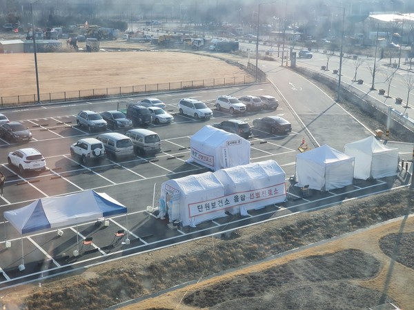 안산시는 신종 코로나바이러스 감염증(코로나19) 확산 차단을 위해 안산시 거주 신천지교회 신도로 파악된 2551명에 대한 전수조사에 나섰다고 3일 밝혔다. (사진제공=안산시청)