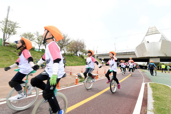 오산천 두바퀴축제 (사진제공=오산시청)