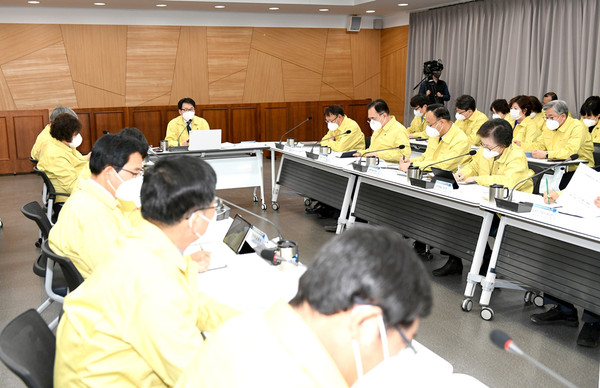파주시는 지난 17일 ‘파주 살리기 All-in 프로젝트’ 추진을 위한 확대간부회의를 개최했다. (사진제공=파주시청)