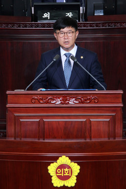 김경호 경기도의원은 ‘경기도 도민 소통 활성화에 관한 조례안’ 제정에 나섰다. (사진제공=경기도의회)