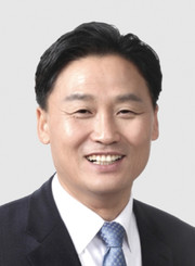 김영진