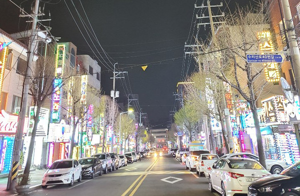배터리골목 영업중단 전. (사진제공=안양시청)