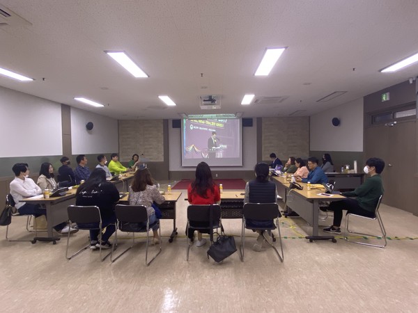 양평군은 최근 군청 지하종합상황실에서 ‘제3기 양평군 SNS 서포터즈 간담회’를 실시했다. (사진제공=양평군청)
