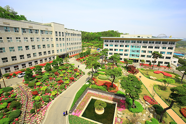 서정대학교가 올해 상반기 공무원 합격자 수가 17명에 달하고 2018년에는 45명이 합격했다. (사진제공=서정대학교)