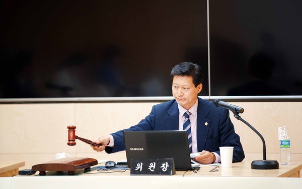 이영준 하남시의회 행정사무감사특별위원장. (사진제공=하남시의회)