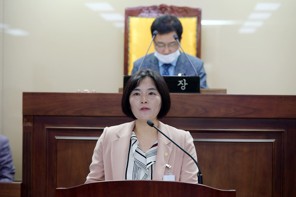 양평군의회는 제269회 제1차 정례회 제3차 본회의를 열고 ‘경기도시장상권진흥원’의 양평군 유치를 위한 성명서를 채택했다고 18일 밝혔다. (사진제공=양평군의회)
