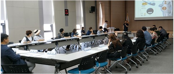 환경우선 클린도시를 지향하는 평택시가 인구 50만 대도시 시대를 맞았다. 지난해 ‘푸른하늘 맑은평택’ 슬로건을 시작으로 환경홍보 영상 제작, 2020평택시 환경아카데미 추진 등 다양한 환경정책을 통해 환경친화도시로의 이미지 전환에 속도를 높이고 있다. (사진제공=평택시청)