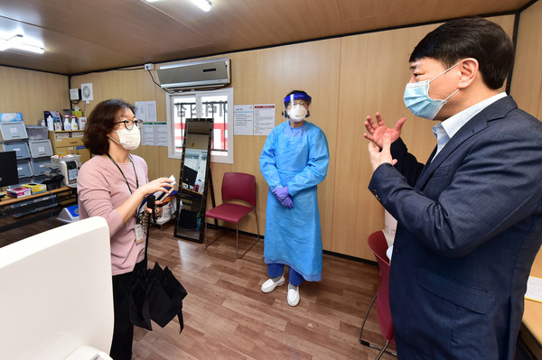 코로나19 대응 재난복구 종사자 격려 (사진제공=부평구청)