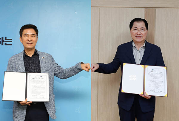 30일 비대면으로 자매결연을 맺은 화성시와 완도군. 사진 왼쪽은 서철모 화성시장, 오른쪽은 신우철 완도군수. (사진제공=화성시청)