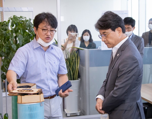 서구가 일자리창출과 고용안정이라는 난제를 풀고 지역경제의 활력을 이끌기 위해 지역 특색을 살린 일자리 창출 사업을 적극 지원하고 나섰다. (사진제공=서구청)