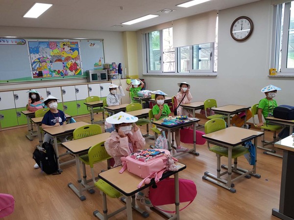 오산교육재단은 코로나19 위기 상황 속 지역 내 초등학교 학생들의 교육을 지원하기 위해 온라인 시민참여학교 프로그램을 제작해 제공한다. (사진제공=오산시청)