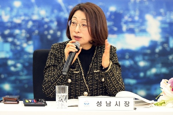 정치자금법 위반으로 벌금형을 선고받은 은수미 성남시장으 28일 열린 항소심 2차 공판에서 무죄를 주장했다. (사진=성남시 제공)