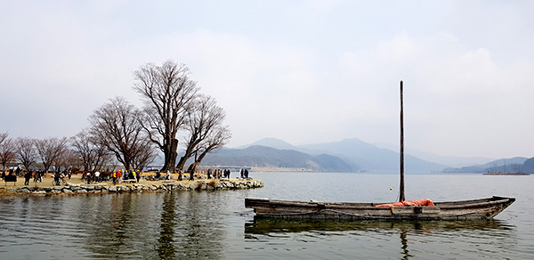양평군은 2일 코로나19 지속 확산됨에 따라 감염예방과 확산방지를 위해 이날 0시부터 별도 해제 시까지 관내 전 지역에서 개최되는 5인 이상의 집회를 금지하도록 하는 행정명령을 발령했다.  (사진=중앙신문DB)