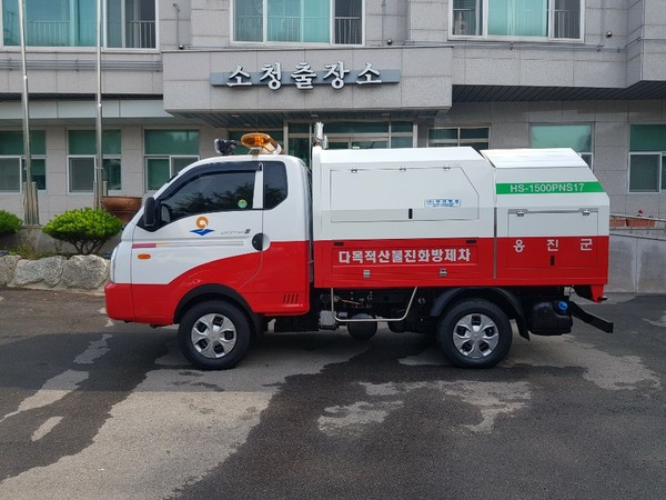 옹진군은 관내 7개면과 3개 출장소의 노후 된 산불진화차량을 전면 교체했다고 7일 밝혔다. (사진제공=옹진군청)
