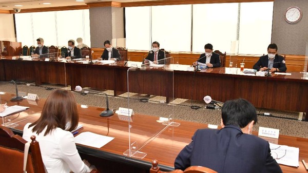 기획재정부는 25일 정부서울청사에서 김용범 제1차관 주재로 제27차 혁신성장 전략점검회의 겸 정책점검회의를 열었다.(사진=기재부)