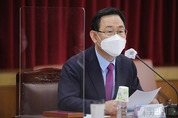 주호영 원내대표가 2일 오전 대구시청에서 열린 시·도 예산 정책협의회에서 발언하고 있다. (사진=국민의힘 제공)