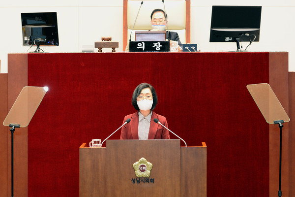 은수미 성남시장이 제259회 성남시의회 제2차 정례회에서 시정연설을 하고 있다. (사지제공=성남시청)