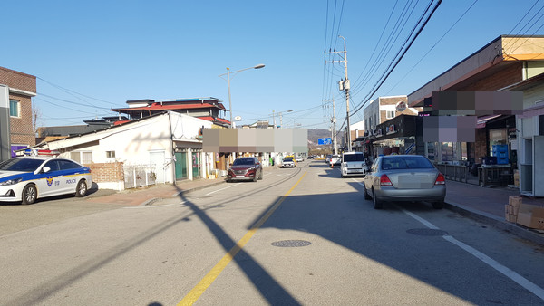 양평군 개군면에서 코로나19 집단 감염이 발생했다. 양평군재난안전대책본부는 5일 오후 12시 21분께 재난안전 문자를 통해 양평 #129~#154번까지 총 26명이 코로나19에 집단 감염됐다고 밝혔다. 사진은 코로나19가 집단 발생된 개군면 전경. (사진=장은기 기자)