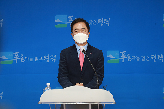정장선 평택시장이 신축년 새해를 맞아 12일 시청 종합상황실에서 ‘신년 언론인 간담회’를 개최했다. (사진제공=평택시청)