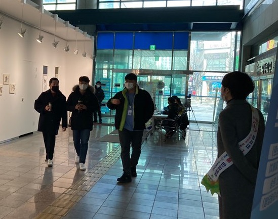 구청 전직원 텀블러 이용 (사진제공=계양구청)