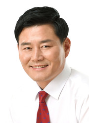 정완기 의원