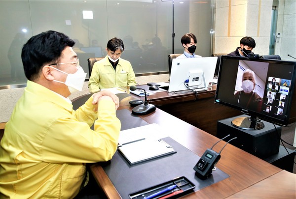 이천시는 지난해부터 시작해 10개월에 걸쳐 진행된 ‘이천은 화목해요’ 행사를 지난 25일 증포15통을 마지막으로 성황리에 마쳤다. (사진제공=이천시청)