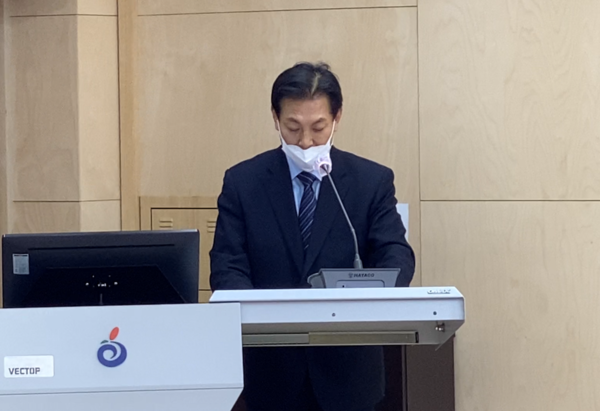 30일 오전 하남시청 상황실에서 최수만 씨가 하남도시공사 사장직 사퇴의 뜻을 밝히고 있다. (사진=장은기기자)