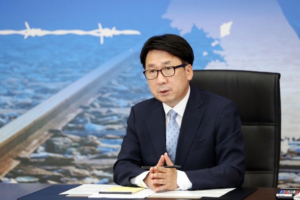 민선7기 3주년을 맞이한 최종환 파주시장은 “지난 3년간 파주는 ‘평화, 상생, 분권’을 시정목표로, 많은 성과를 이뤘다”며 “4년차엔 민선7기를 마무리 짓는 심정으로 주요사업의 내실을 다지고, 체감할 수 있는 성과를 만들겠다”고 밝혔다. (사진제공=파주시청)
