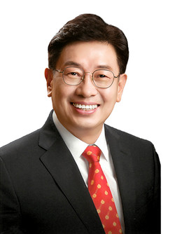 전진선 양평군의장은 21일 양평군의회 제8대 후반기 의장 취임 1주년을 맞아 중앙신문 인터뷰에서“군민의 알권리 충족과 소통을 통한 의회 본연의 역할을 충실히 이행, ‘의회다운 의회’가 되도록 최선의 노력을 다하겠다”고 밝혔다. (사진제공=양평군의회)