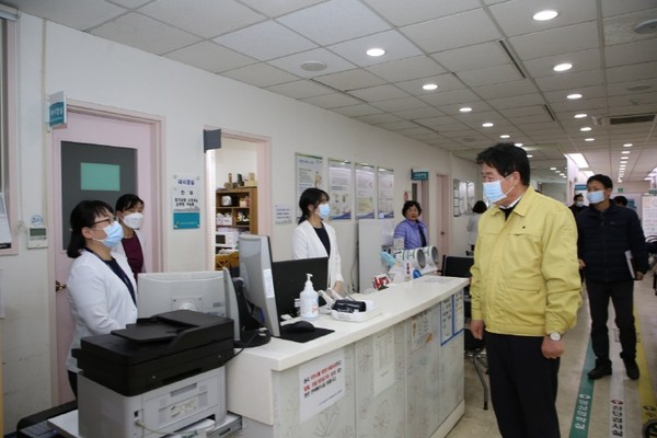 연천군보건의료원은 산부인과, 소아과, 소화기내과 전문의를 통해 전문 진료와 함께 6대 암(국가암) 검진을 진행하고 있다. (사진제공=연천군청)