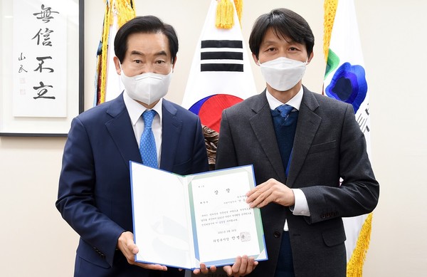 하반기 적극행정 우수공무원. (사진제공=의정부시청)