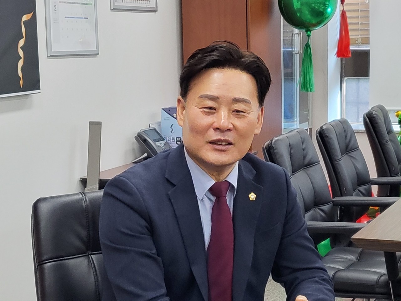 최종현 경기도의원이 지난 3일 중앙신문과 가진 신년인터뷰에서 “의정활동의 핵심이라고 할 수 있는 조례 제·개정을 통해 도민들의 민생에 도움을 주는 현장활동에 주력하겠다”고 밝혔다. (사진=김유정 기자)