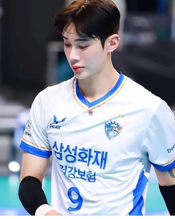 남자 프로배구 삼성화재 김인혁(27) 선수가 지난 4일 오후 3시께 수원시내 자택에서 숨진 채 발견됐다. (사진=SNS)