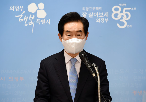 안병용 의정부시장은 23일 의정부시 도시개발시행사 선정 특혜의혹 관련 감사원 감사 결과 통보에 대한 유감 표명 성명서를 냈다. (사진=강상준 기자)