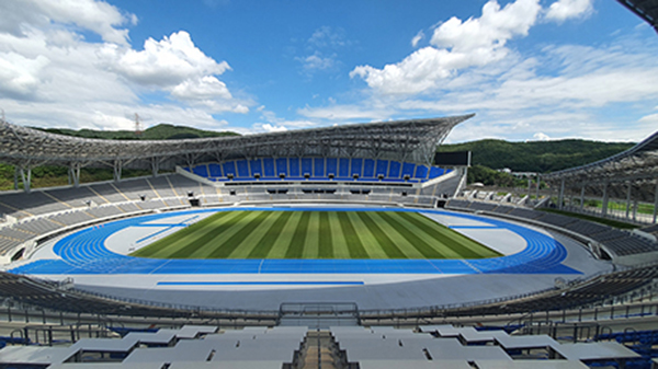 용인시는 ‘2022년 경기도종합체육대회’ 일정이 변경됐다. 사진은 2022년 경기도종합체육대회 개막식이열릴 예정인용인미르스타디움. (사진제공=용인시청)