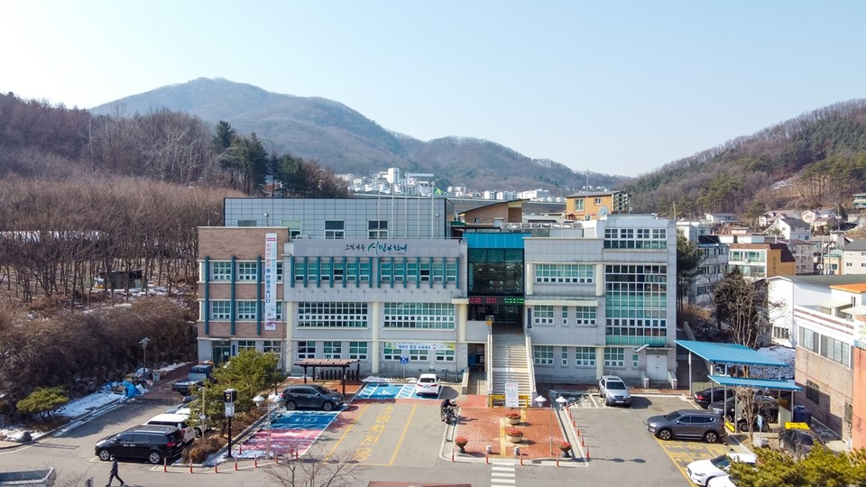 광주시 초월읍이 인구 5만명 돌파를 눈앞에 두고 있다. 사진은 초월읍사무소 전경. (사진제공=초월읍사무소)
