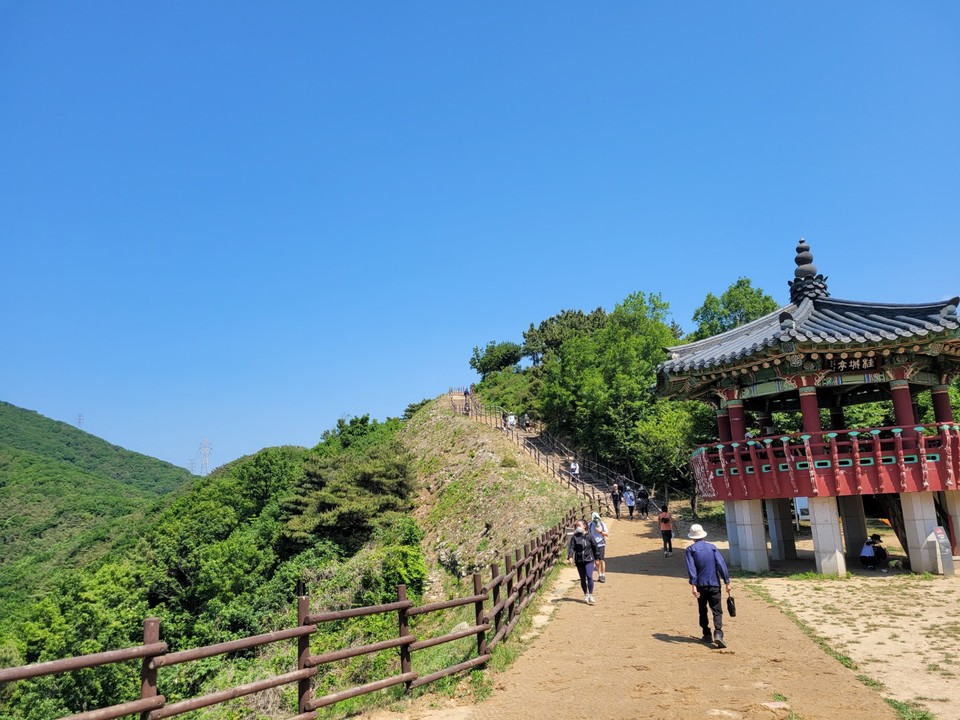 계양산성 능선. (사진=이복수 기자)