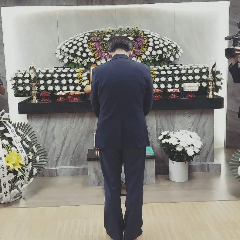 김동연 경기지사가 25일 오전 자신의 페이스븍 계정 글에 “복지는 시혜가 아니라 권리”라며 수원 세 모녀 사건에 대해 “너무나 부끄럽고 죄송한 일”이라고 밝혔다. (사진=김동연 경기지사 페이스북)